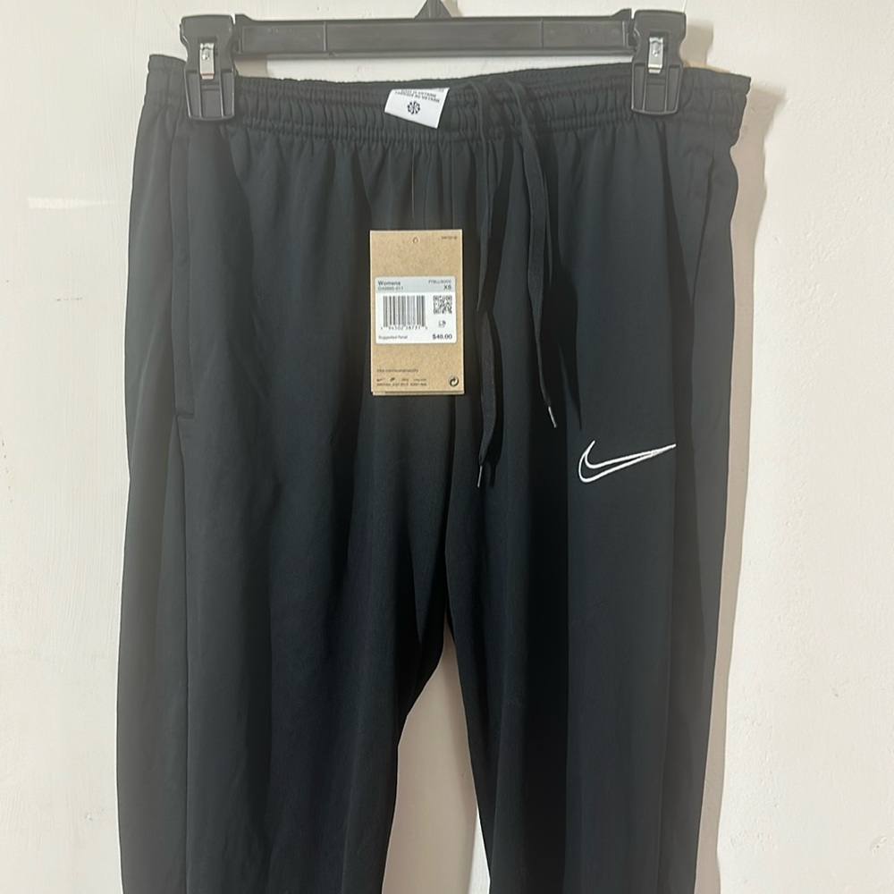 Nike Women’s Dri-Fit Standard Fit Football / Soccer Pants NWT